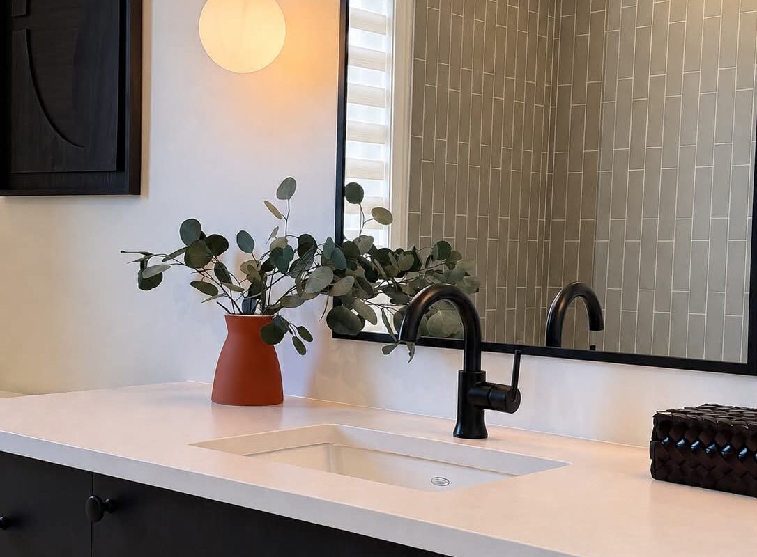 MO lot 56 main bath